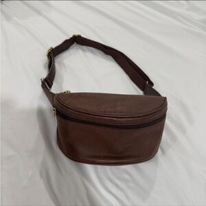 Coach Vintage Canteen Leather Waist Pouch Fanny Pack Brown USA Chocolate Brown